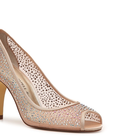 Adrianna Papell Heels - Picture 1 of 2